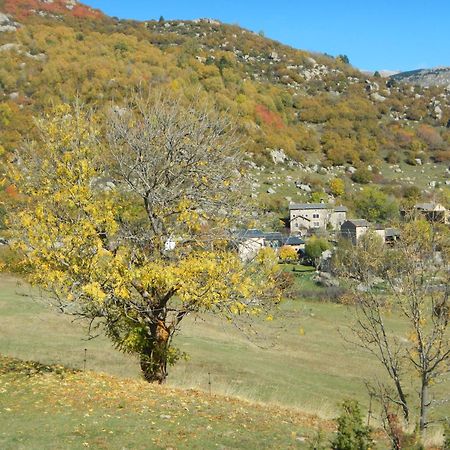 Ferme Can Llull Enveitg Bagian luar foto